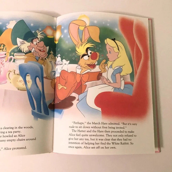 Vintage 1991 Walt Disneys Alice in Wonderland Big Golden  Book - Picture 10 of 13